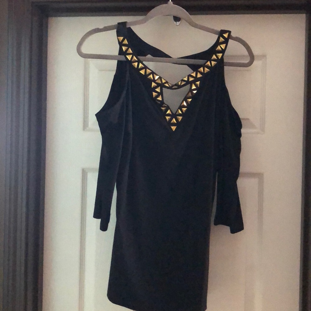 Peek A-Boo Shoulder and side cut out sexy blouse